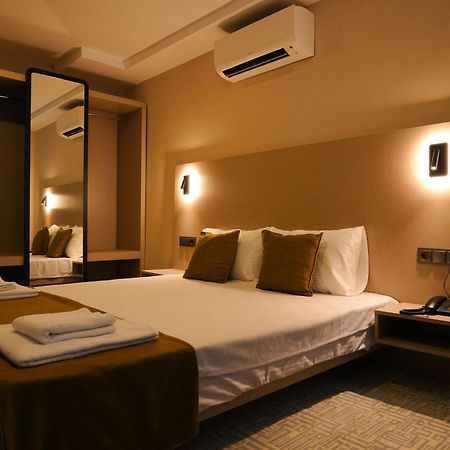 Bonnie City Hotel Antalia Esterno foto